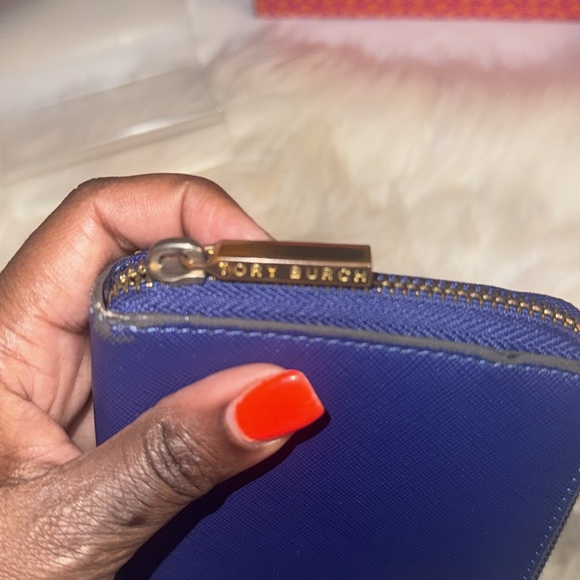 100% Authen Saffiano Tory Burch Robinson Zip Around Wallet, Cobalt!!! GUC - Picture 11 of 17